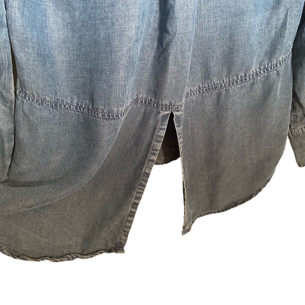 Cloth & Stone Chambray Ombr Button Front Top With… - image 5